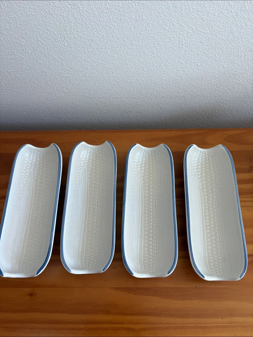 Vintage Pfaltzgraff Yorktowne Stoneware Corn on the Cob Side Dish Tray Set of 4